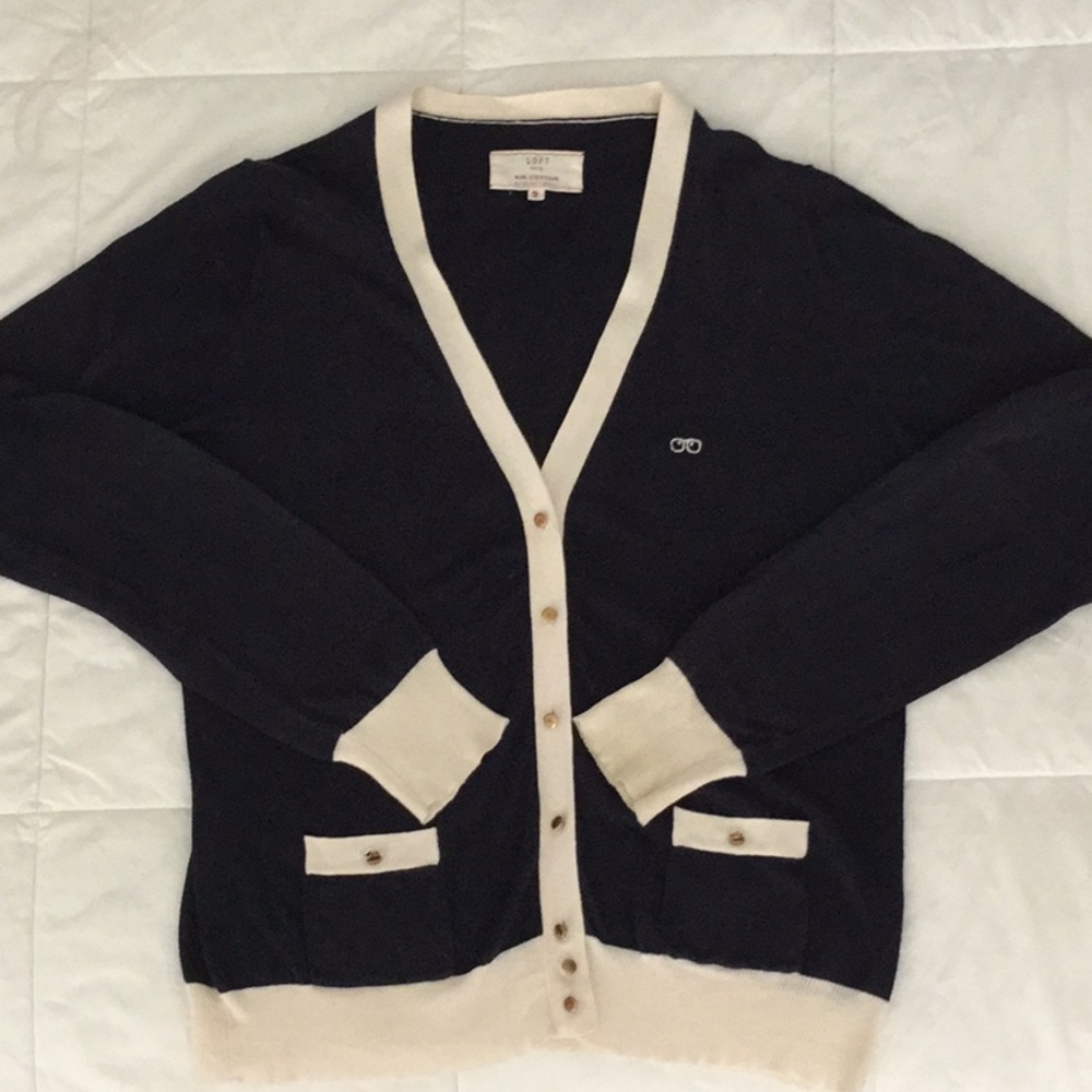 Navy Blue, Cream lined Sweater